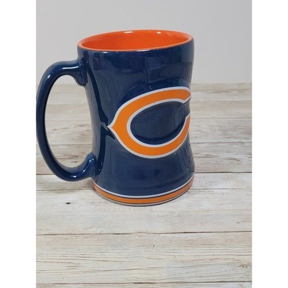 Boelter‎ Brands NFL Chicago Bears Relief Sculpted Ceramic Coffee Mug NWOT - Picture 3 of 7